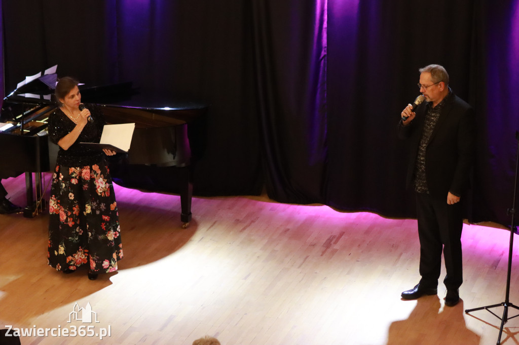 Fotorelacja: Muzyczne Święto Niepodległości z Filharmonią Jurajską w Zawierciu