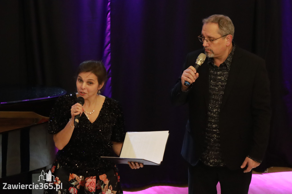 Fotorelacja: Muzyczne Święto Niepodległości z Filharmonią Jurajską w Zawierciu