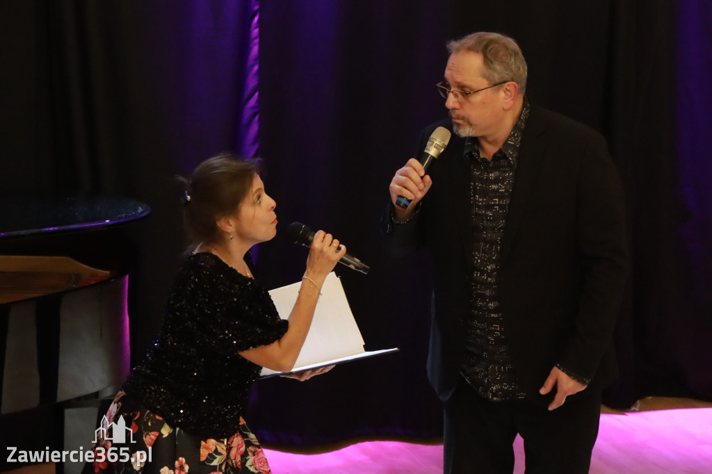 Fotorelacja: Muzyczne Święto Niepodległości z Filharmonią Jurajską w Zawierciu