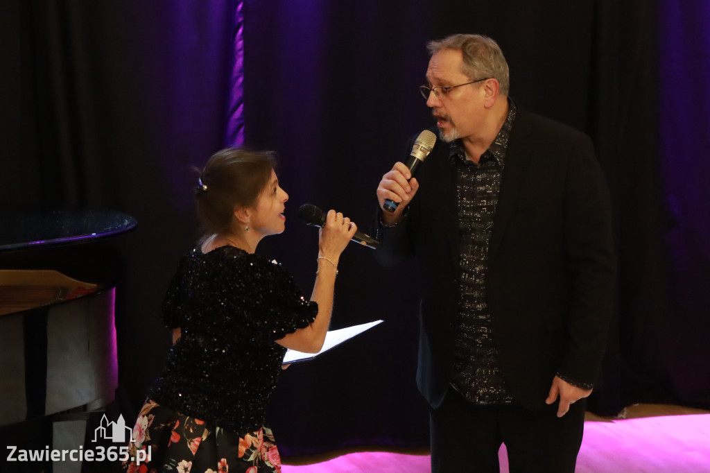 Fotorelacja: Muzyczne Święto Niepodległości z Filharmonią Jurajską w Zawierciu