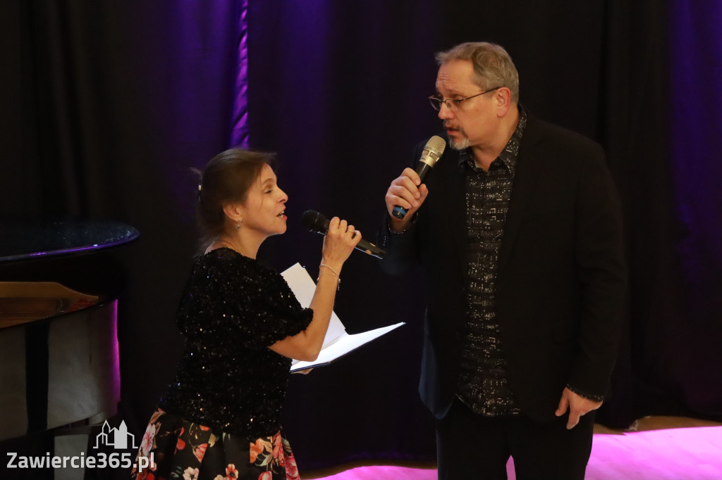 Fotorelacja: Muzyczne Święto Niepodległości z Filharmonią Jurajską w Zawierciu