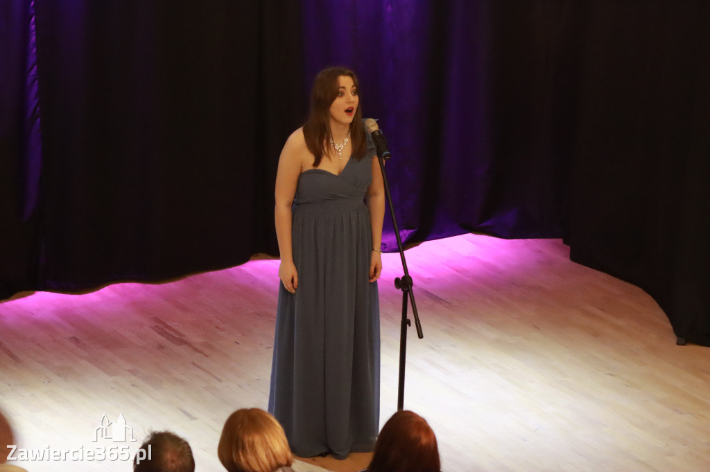 Fotorelacja: Muzyczne Święto Niepodległości z Filharmonią Jurajską w Zawierciu