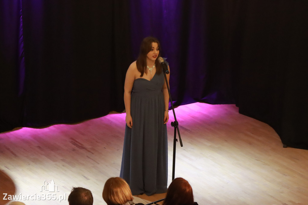 Fotorelacja: Muzyczne Święto Niepodległości z Filharmonią Jurajską w Zawierciu