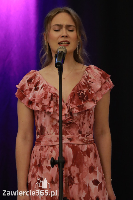 Fotorelacja: Muzyczne Święto Niepodległości z Filharmonią Jurajską w Zawierciu