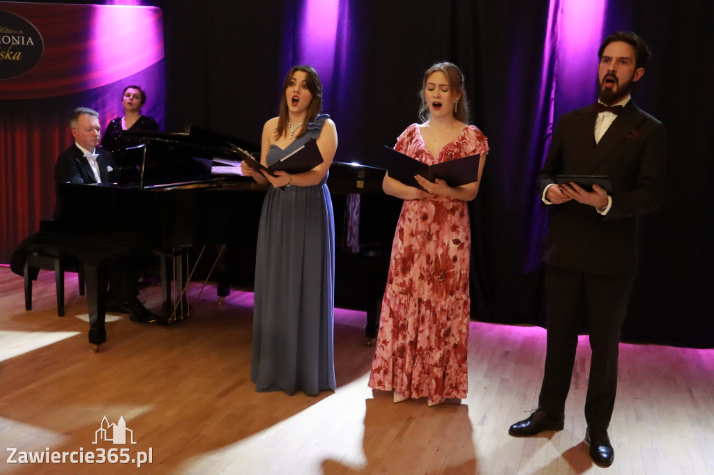 Fotorelacja: Muzyczne Święto Niepodległości z Filharmonią Jurajską w Zawierciu