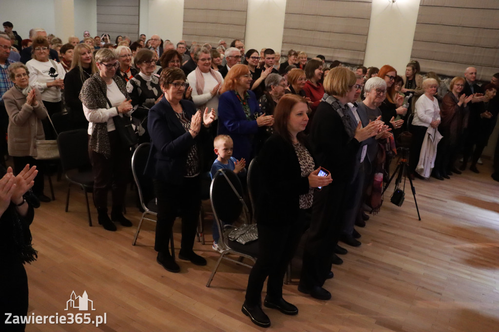 Fotorelacja: Muzyczne Święto Niepodległości z Filharmonią Jurajską w Zawierciu