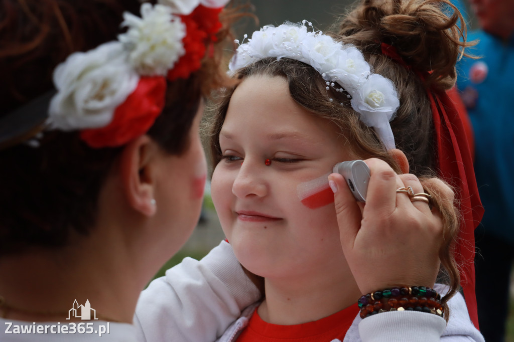 Fotorelacja: Święto Niepodległości z JURAJSKIMI MORSAMI i MORSAMI NA JURZE