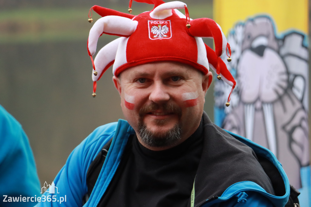 Fotorelacja: Święto Niepodległości z JURAJSKIMI MORSAMI i MORSAMI NA JURZE