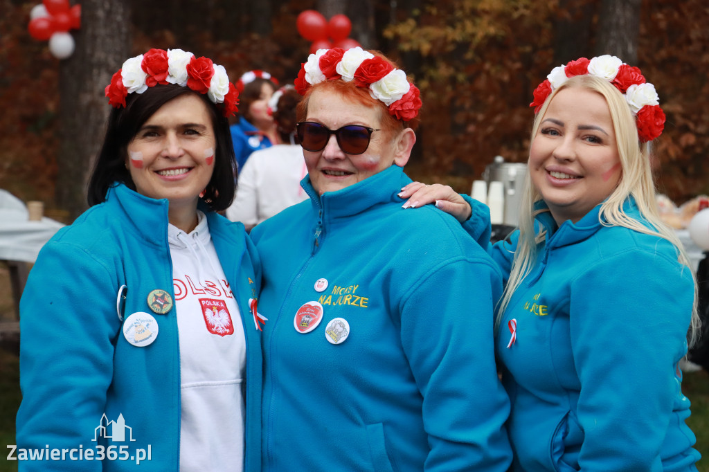 Fotorelacja: Święto Niepodległości z JURAJSKIMI MORSAMI i MORSAMI NA JURZE