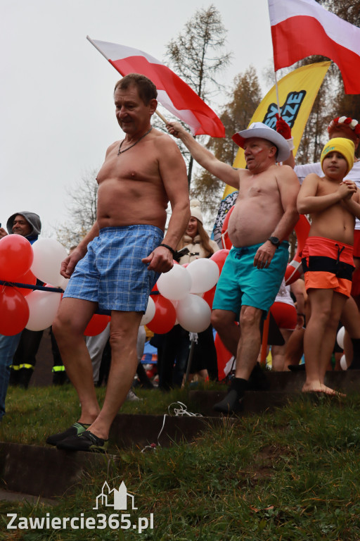 Fotorelacja: Święto Niepodległości z JURAJSKIMI MORSAMI i MORSAMI NA JURZE