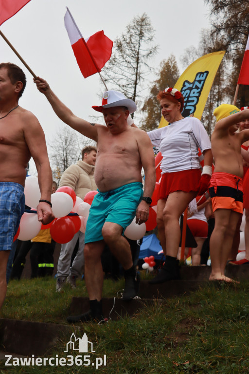 Fotorelacja: Święto Niepodległości z JURAJSKIMI MORSAMI i MORSAMI NA JURZE