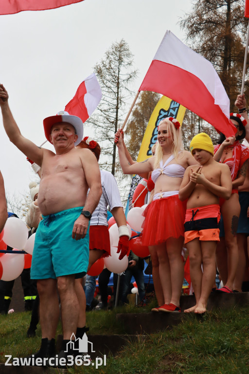 Fotorelacja: Święto Niepodległości z JURAJSKIMI MORSAMI i MORSAMI NA JURZE