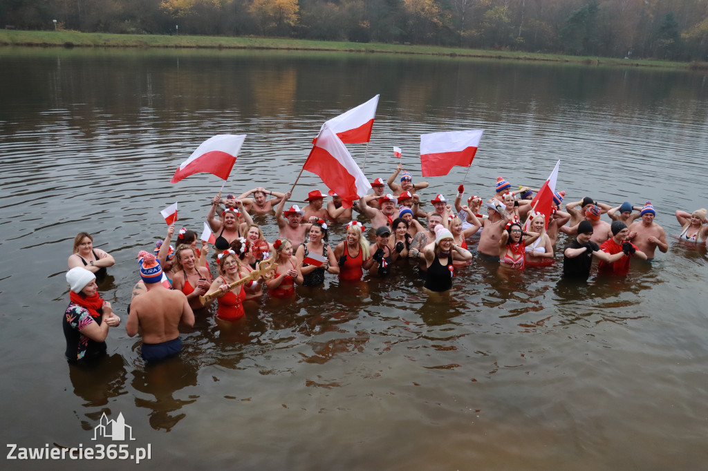 Fotorelacja: Święto Niepodległości z JURAJSKIMI MORSAMI i MORSAMI NA JURZE