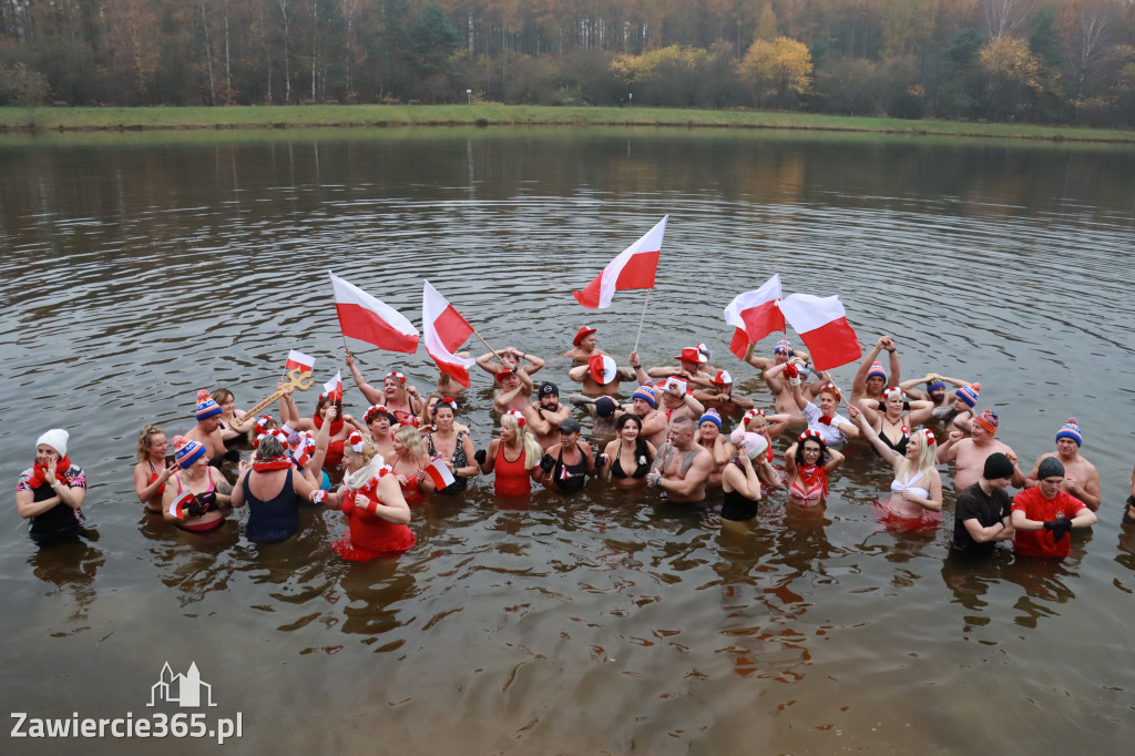 Fotorelacja: Święto Niepodległości z JURAJSKIMI MORSAMI i MORSAMI NA JURZE