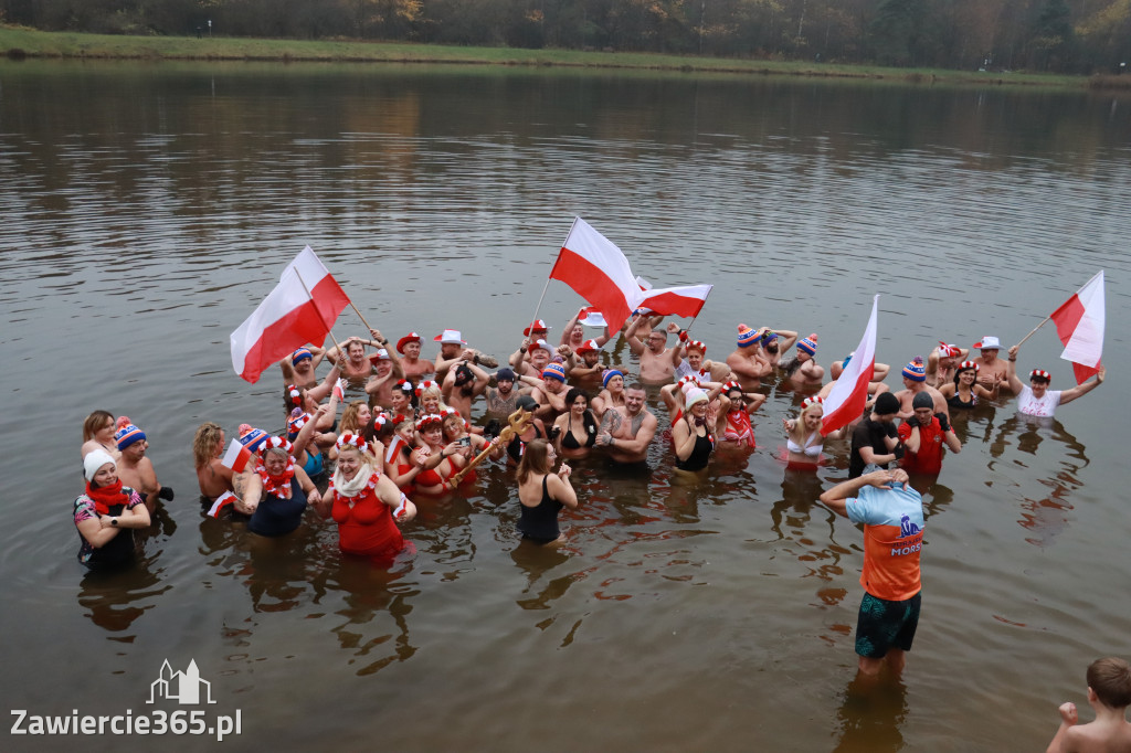 Fotorelacja: Święto Niepodległości z JURAJSKIMI MORSAMI i MORSAMI NA JURZE