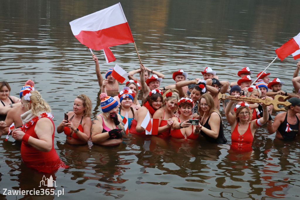 Fotorelacja: Święto Niepodległości z JURAJSKIMI MORSAMI i MORSAMI NA JURZE