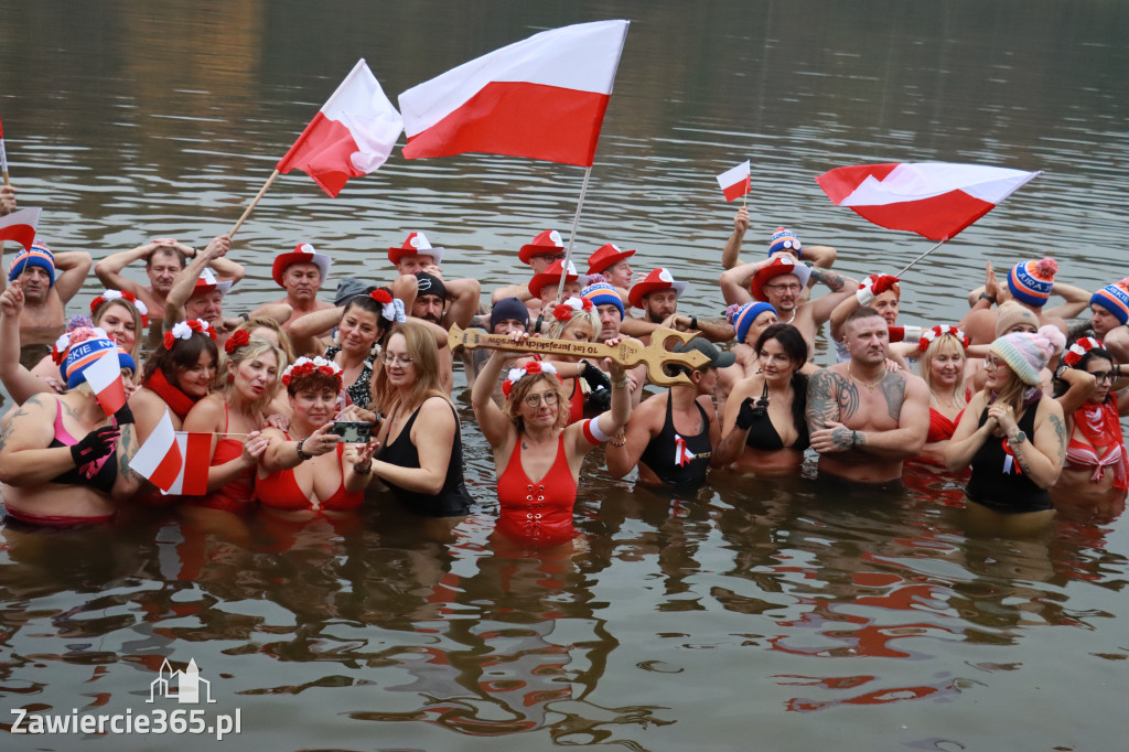 Fotorelacja: Święto Niepodległości z JURAJSKIMI MORSAMI i MORSAMI NA JURZE
