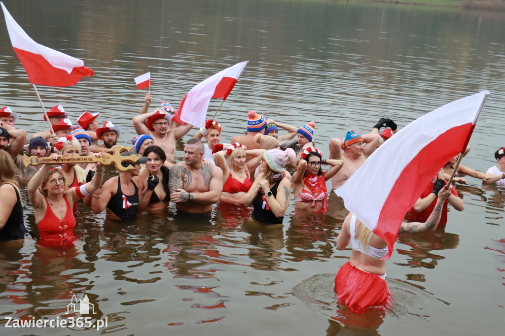 Fotorelacja: Święto Niepodległości z JURAJSKIMI MORSAMI i MORSAMI NA JURZE