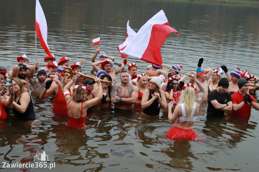 Fotorelacja: Święto Niepodległości z JURAJSKIMI MORSAMI i MORSAMI NA JURZE