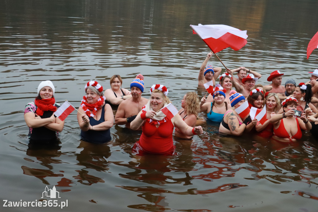 Fotorelacja: Święto Niepodległości z JURAJSKIMI MORSAMI i MORSAMI NA JURZE