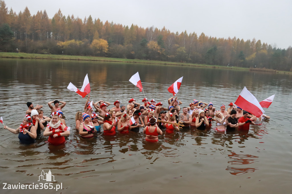 Fotorelacja: Święto Niepodległości z JURAJSKIMI MORSAMI i MORSAMI NA JURZE