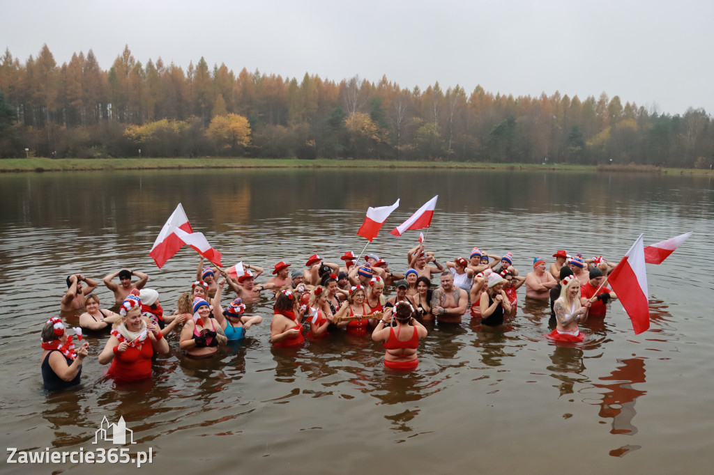 Fotorelacja: Święto Niepodległości z JURAJSKIMI MORSAMI i MORSAMI NA JURZE
