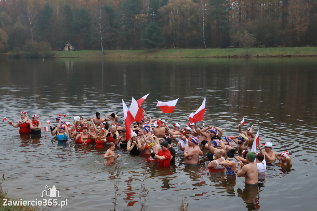 Fotorelacja: Święto Niepodległości z JURAJSKIMI MORSAMI i MORSAMI NA JURZE