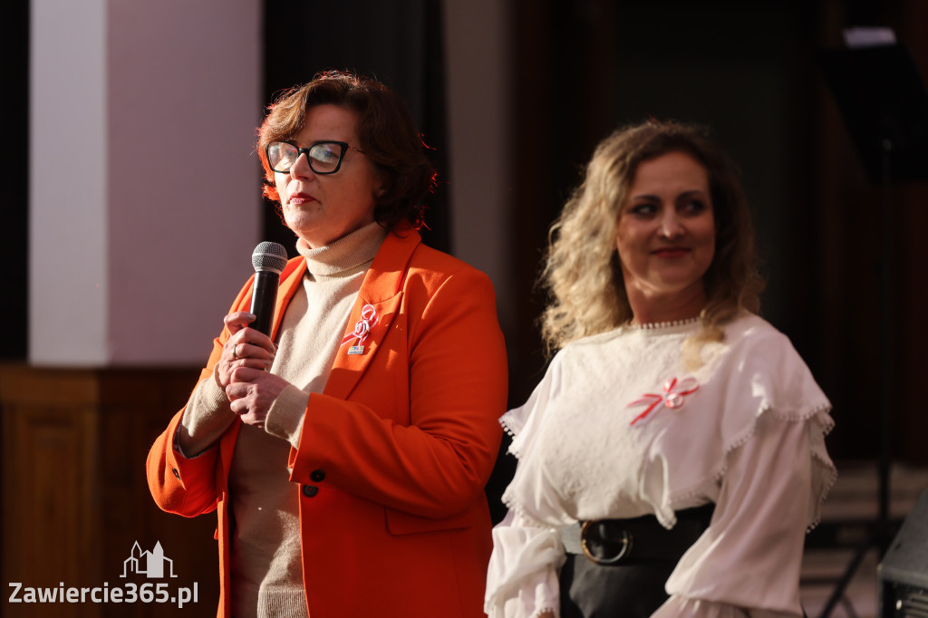 Fotorelacja: Święto Niepodległości w Pałacyku nad Wartą w Zawierciu Kromołowie