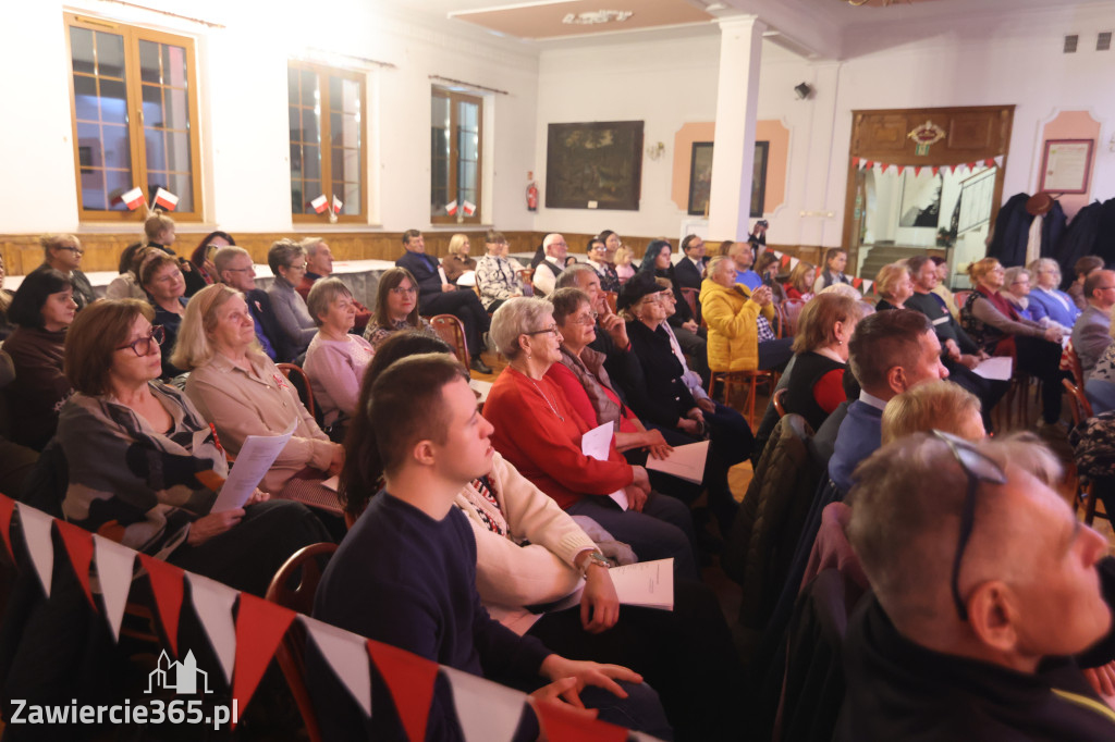 Fotorelacja: Święto Niepodległości w Pałacyku nad Wartą w Zawierciu Kromołowie