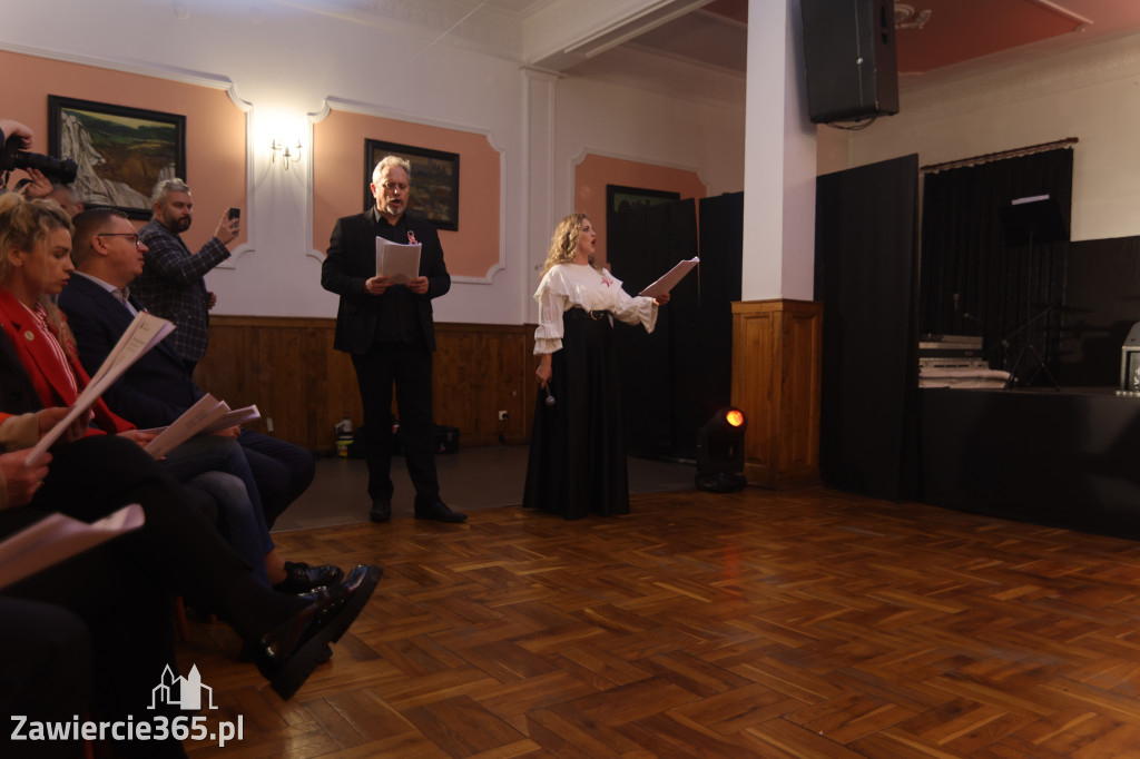 Fotorelacja: Święto Niepodległości w Pałacyku nad Wartą w Zawierciu Kromołowie