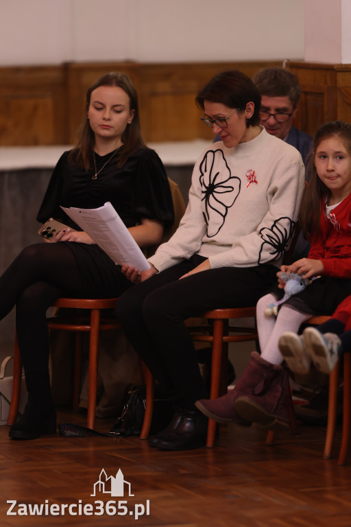 Fotorelacja: Święto Niepodległości w Pałacyku nad Wartą w Zawierciu Kromołowie