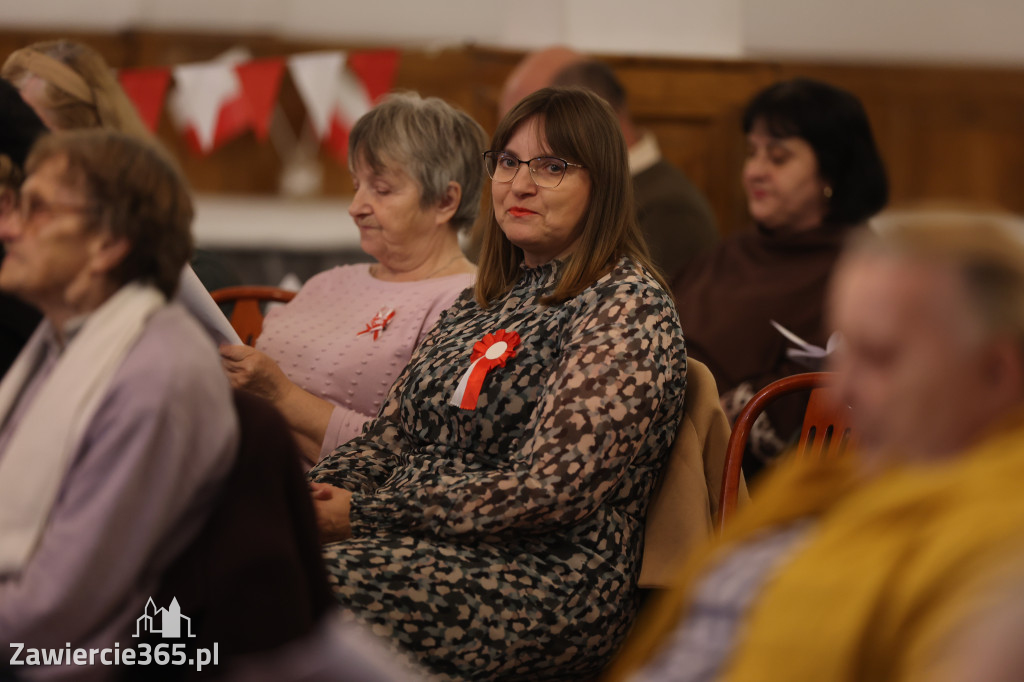 Fotorelacja: Święto Niepodległości w Pałacyku nad Wartą w Zawierciu Kromołowie