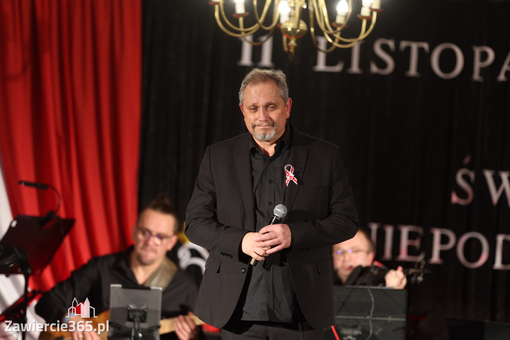 Fotorelacja: Święto Niepodległości w Pałacyku nad Wartą w Zawierciu Kromołowie