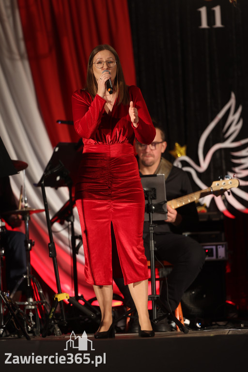 Fotorelacja: Święto Niepodległości w Pałacyku nad Wartą w Zawierciu Kromołowie