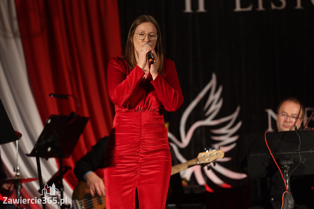 Fotorelacja: Święto Niepodległości w Pałacyku nad Wartą w Zawierciu Kromołowie