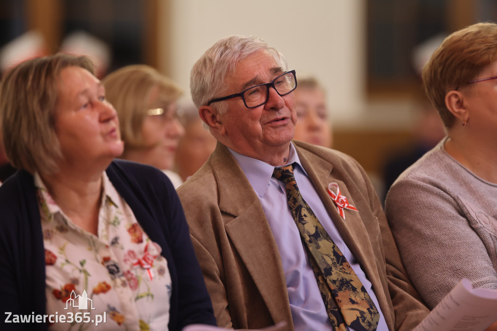 Fotorelacja: Święto Niepodległości w Pałacyku nad Wartą w Zawierciu Kromołowie