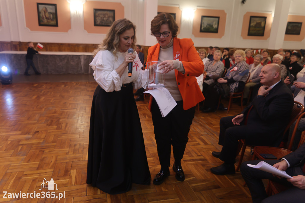 Fotorelacja: Święto Niepodległości w Pałacyku nad Wartą w Zawierciu Kromołowie