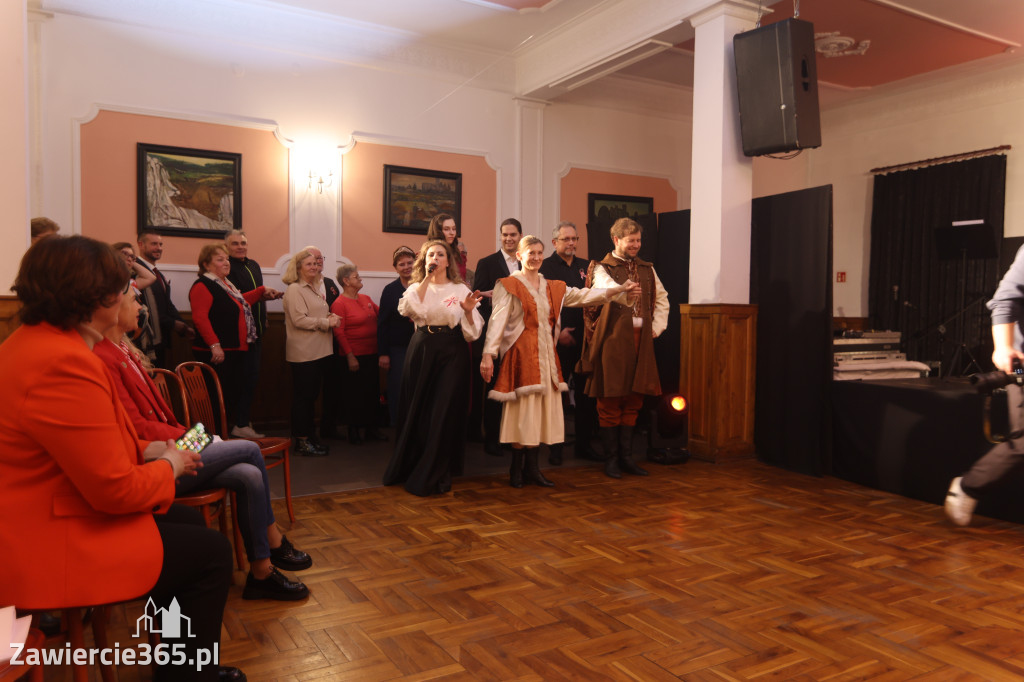 Fotorelacja: Święto Niepodległości w Pałacyku nad Wartą w Zawierciu Kromołowie