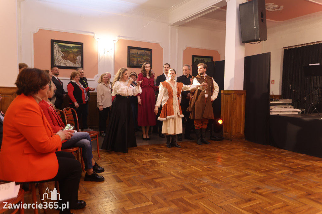 Fotorelacja: Święto Niepodległości w Pałacyku nad Wartą w Zawierciu Kromołowie