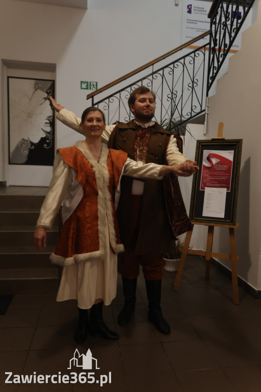 Fotorelacja: Święto Niepodległości w Pałacyku nad Wartą w Zawierciu Kromołowie