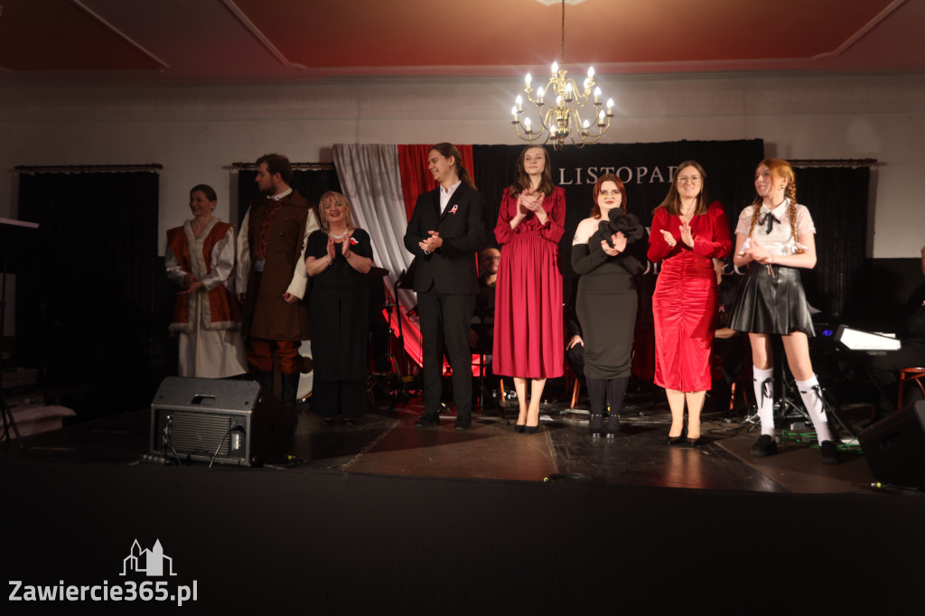 Fotorelacja: Święto Niepodległości w Pałacyku nad Wartą w Zawierciu Kromołowie