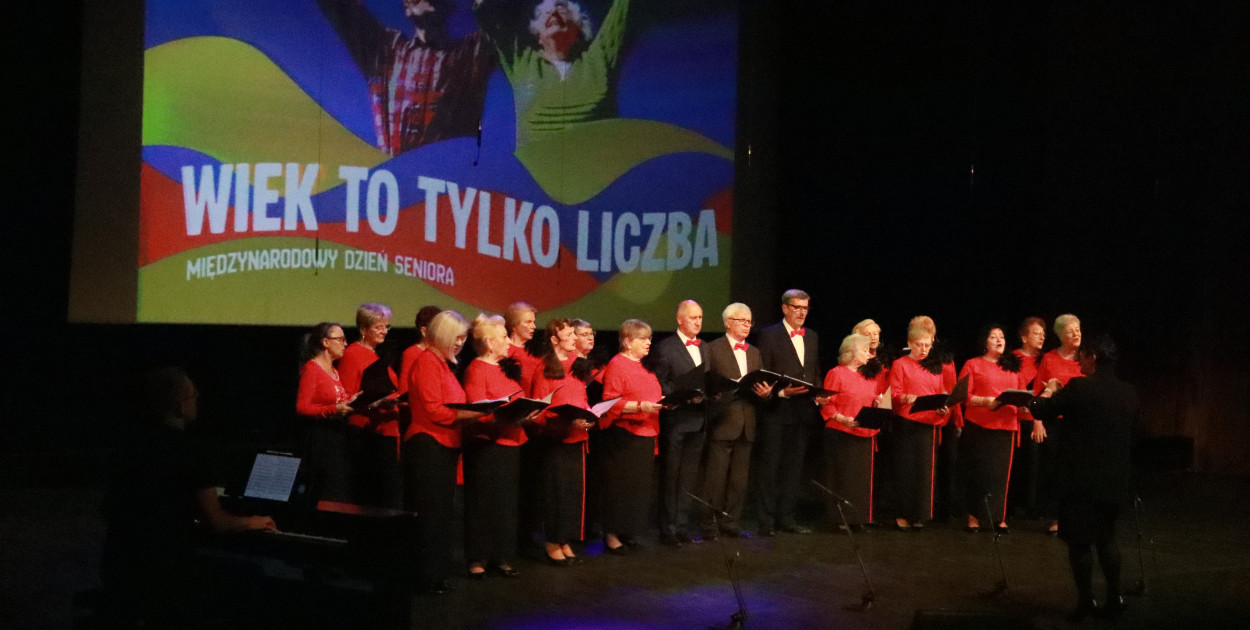 Fotorelacja: Międzynarodowy Dzień Seniora w MOK Zawiercie