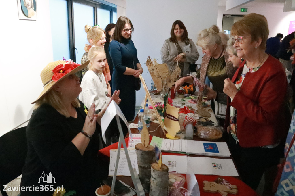 Fotorelacja: Międzynarodowy Dzień Seniora w MOK Zawiercie