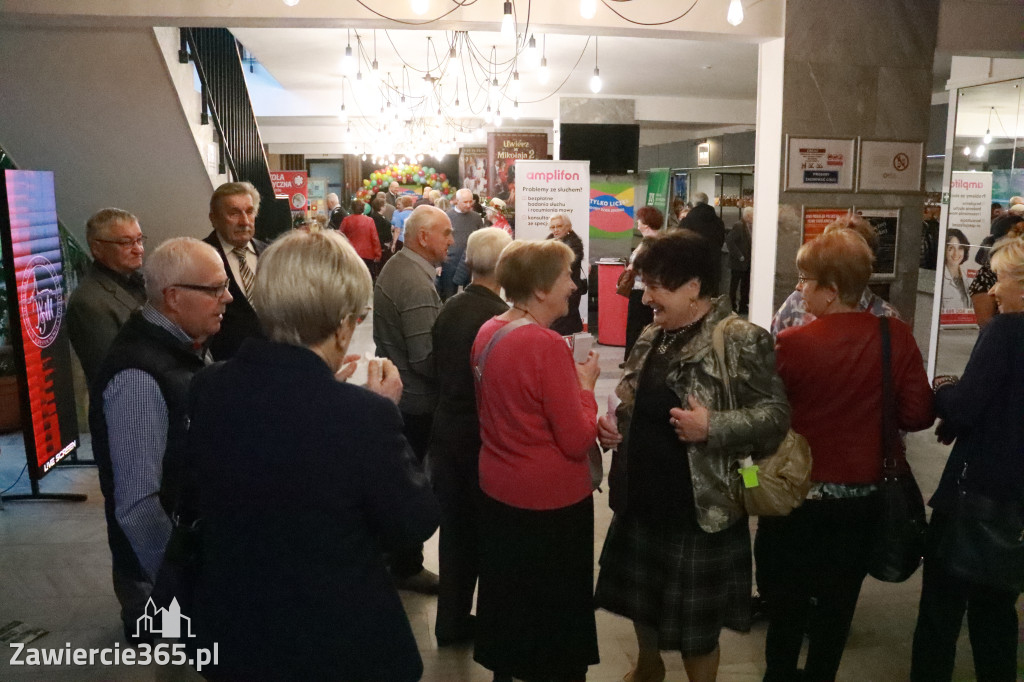 Fotorelacja: Międzynarodowy Dzień Seniora w MOK Zawiercie