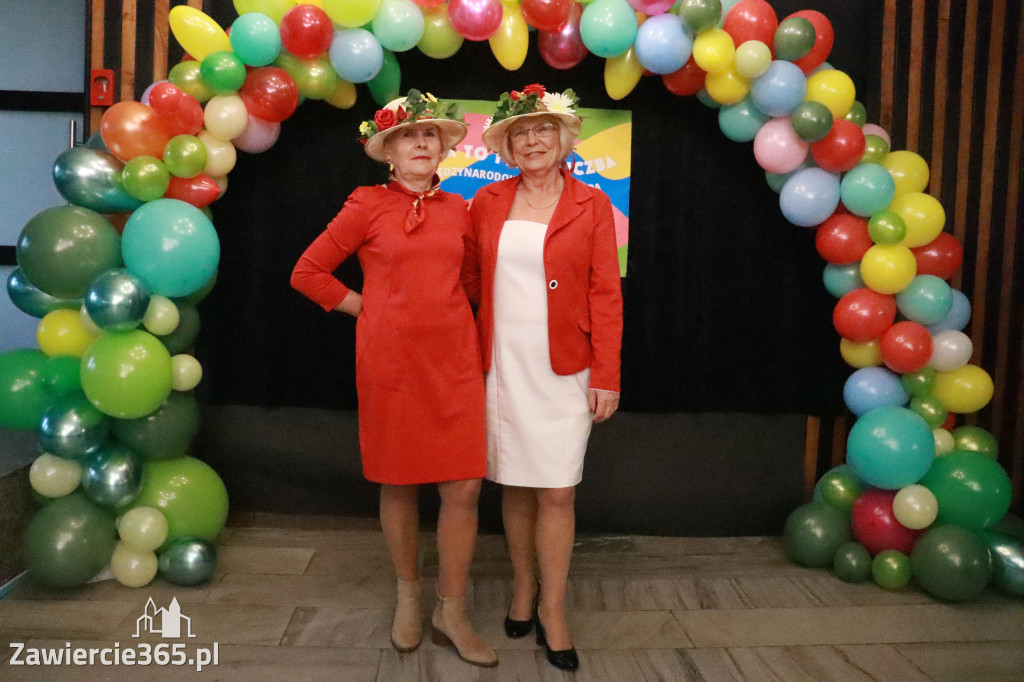 Fotorelacja: Międzynarodowy Dzień Seniora w MOK Zawiercie