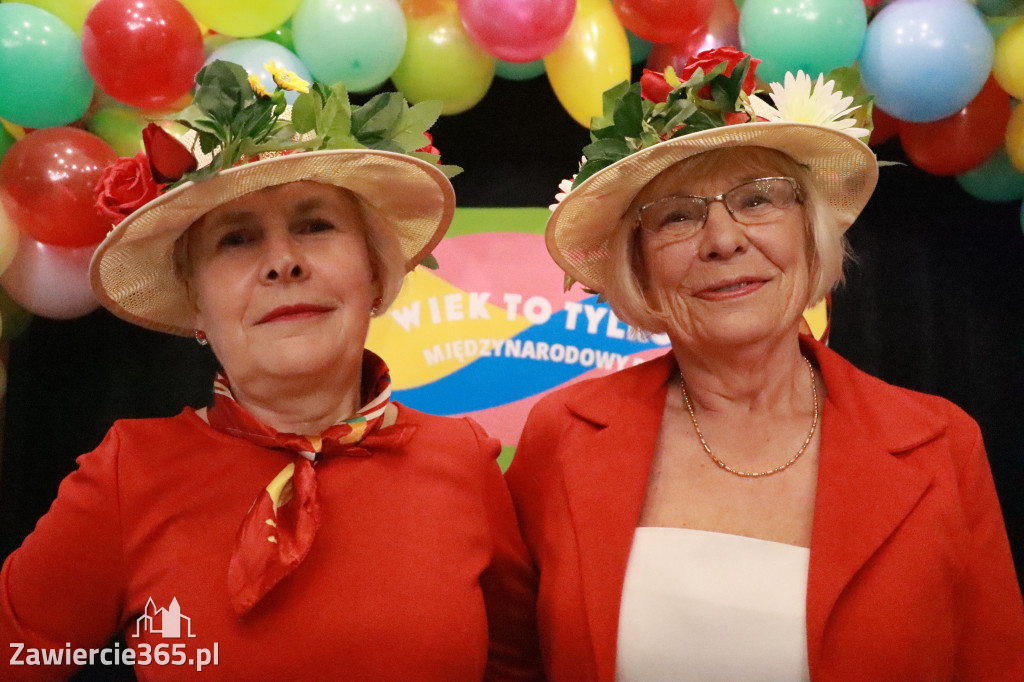 Fotorelacja: Międzynarodowy Dzień Seniora w MOK Zawiercie