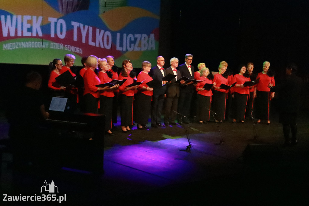 Fotorelacja: Międzynarodowy Dzień Seniora w MOK Zawiercie