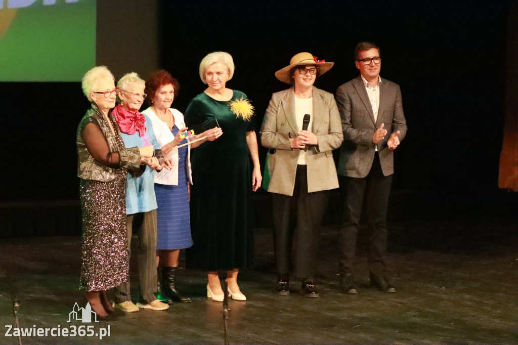 Fotorelacja: Międzynarodowy Dzień Seniora w MOK Zawiercie