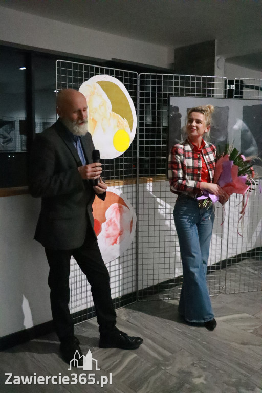 Fotorelacja: Wernisaż MIĘDZY LINIĄ A FORMĄ w MOK Zawiercie