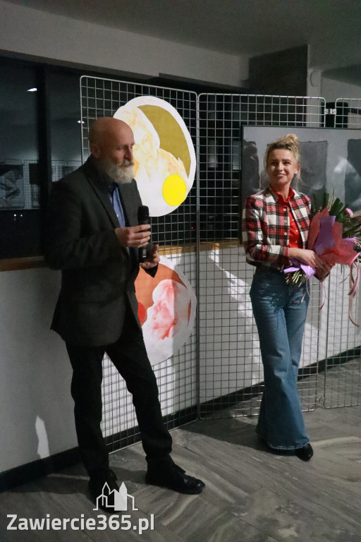 Fotorelacja: Wernisaż MIĘDZY LINIĄ A FORMĄ w MOK Zawiercie